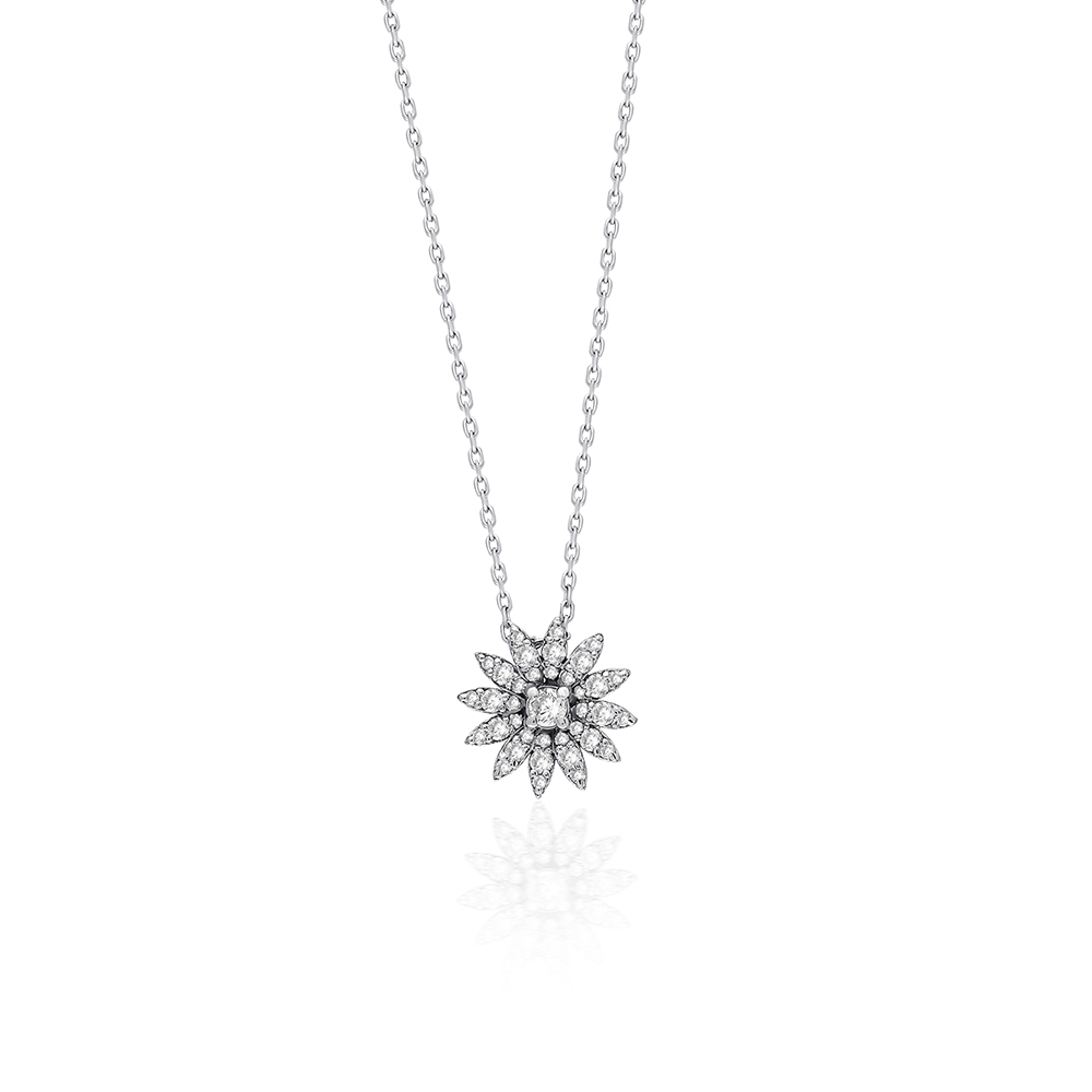Majestic Solitaire Diamond Droplet Necklace